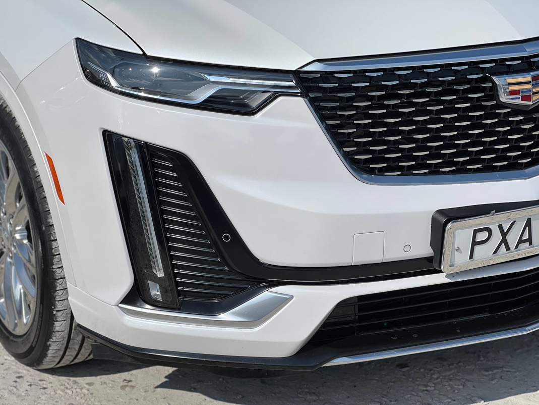 Cadillac XT6