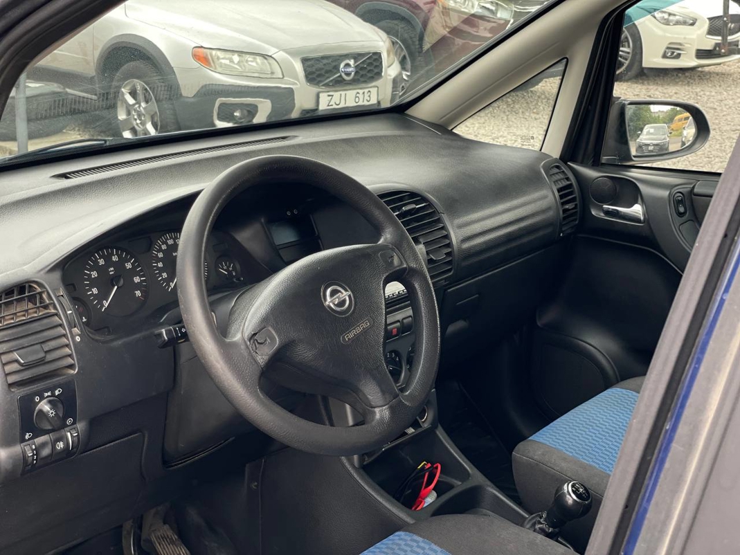 Opel Zafira