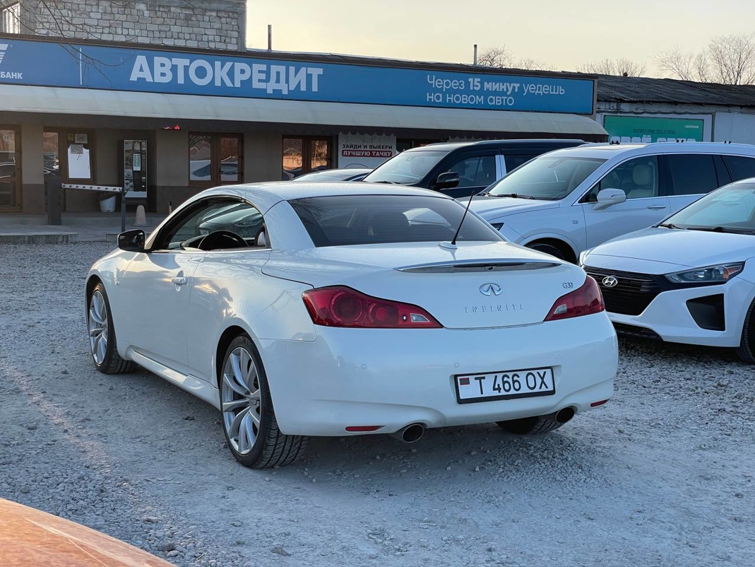 Infiniti G37