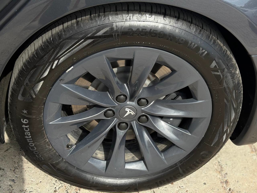 Tesla Model S 100D