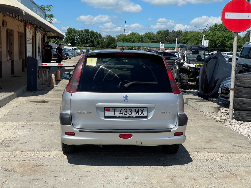 Peugeot 206