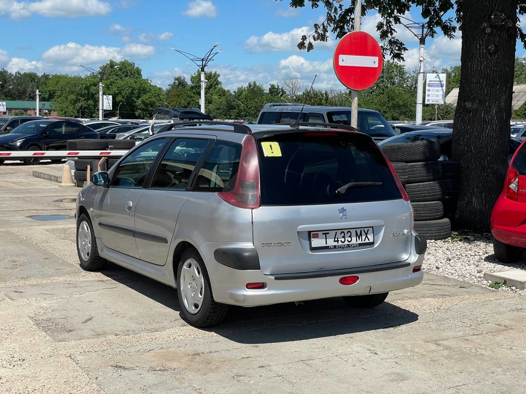 Peugeot 206