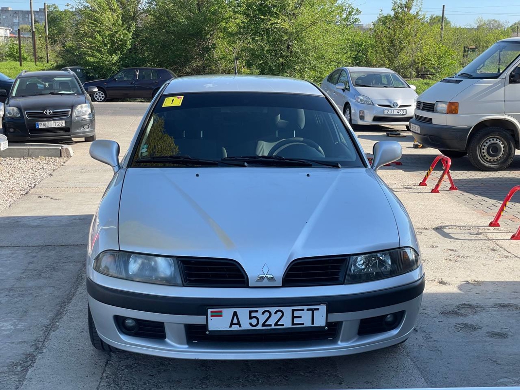 Mitsubishi Carisma