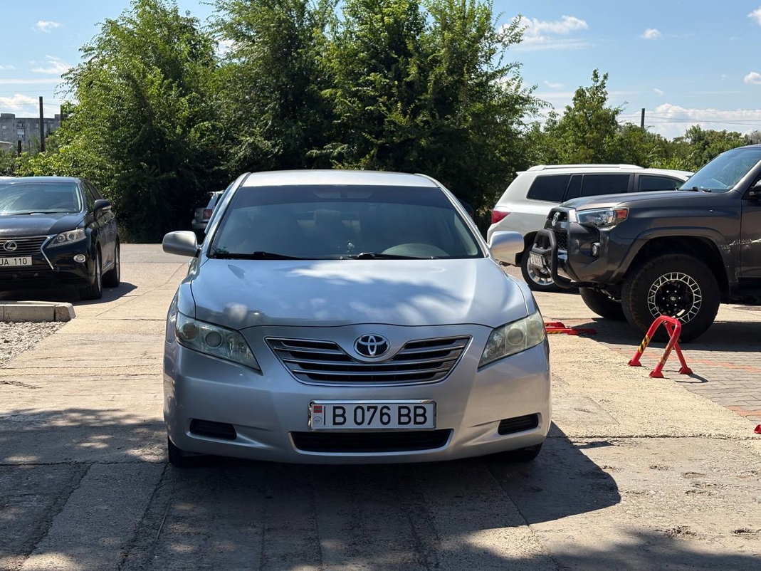 Toyota Camry 40