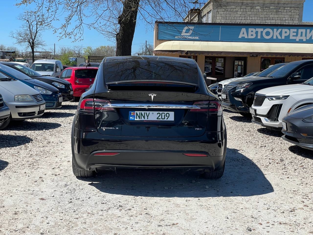 Tesla Model X 75D