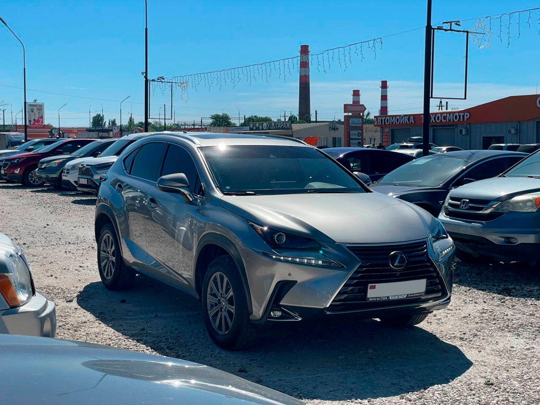 Lexus NX300