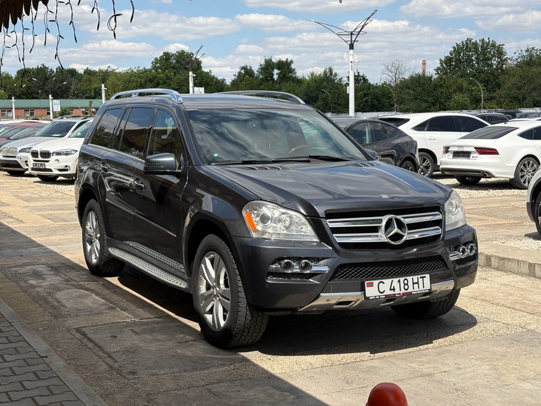 Mercedes Benz GL450