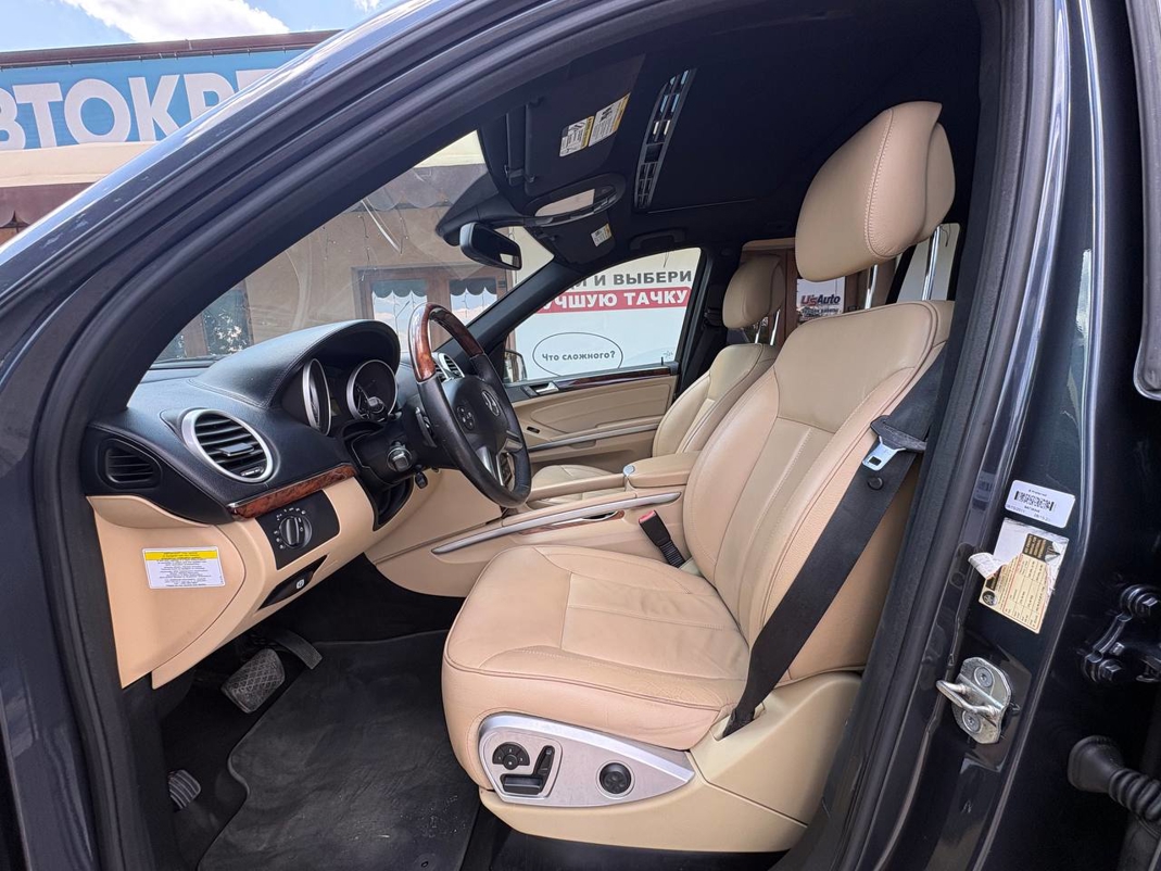 Mercedes Benz GL450