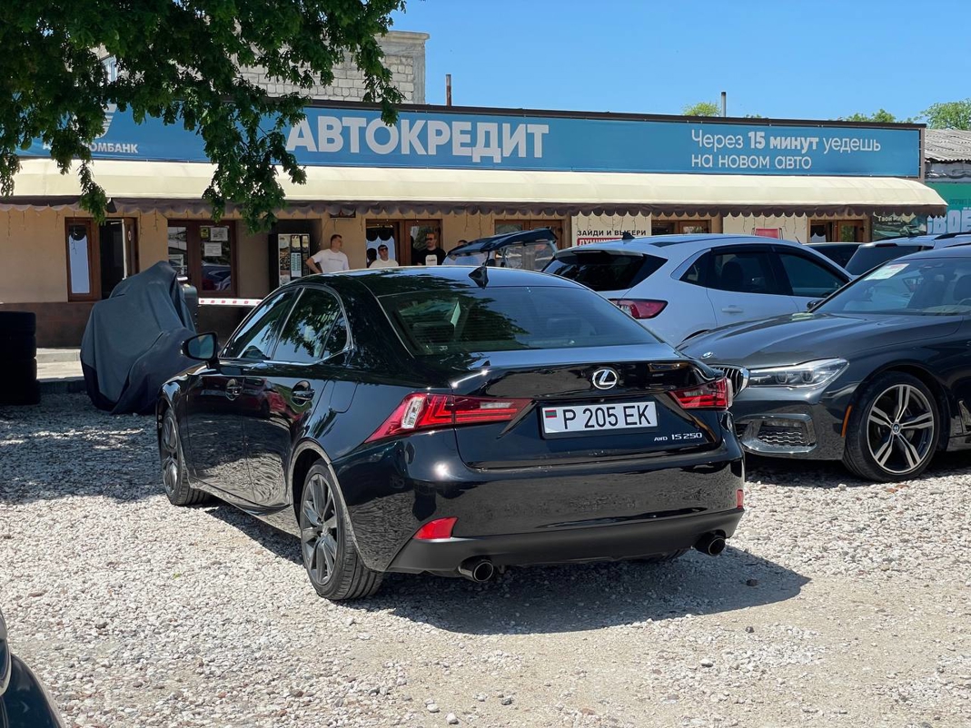 Lexus IS250