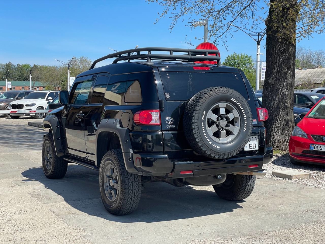 Toyota FJ Cruiser