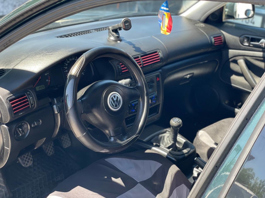 Volkswagen Passat B5