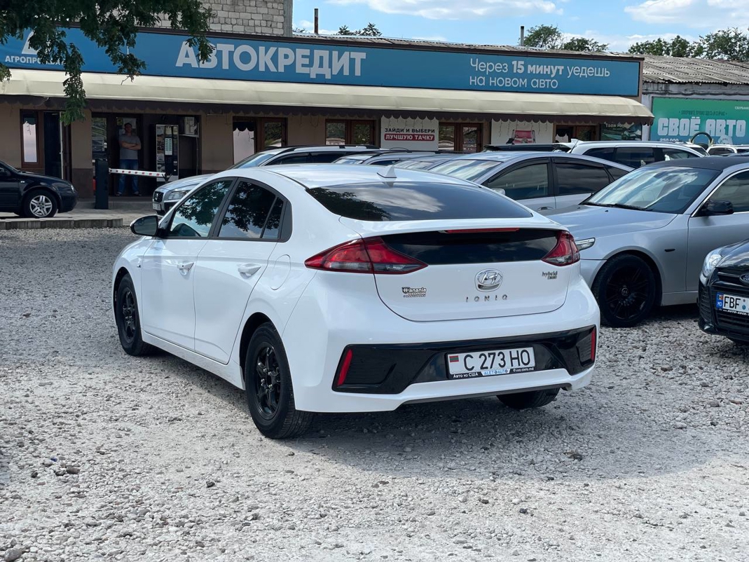 Hyundai Ioniq