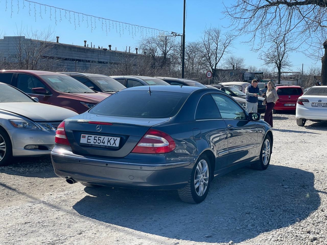 Mercedes Benz CLK240