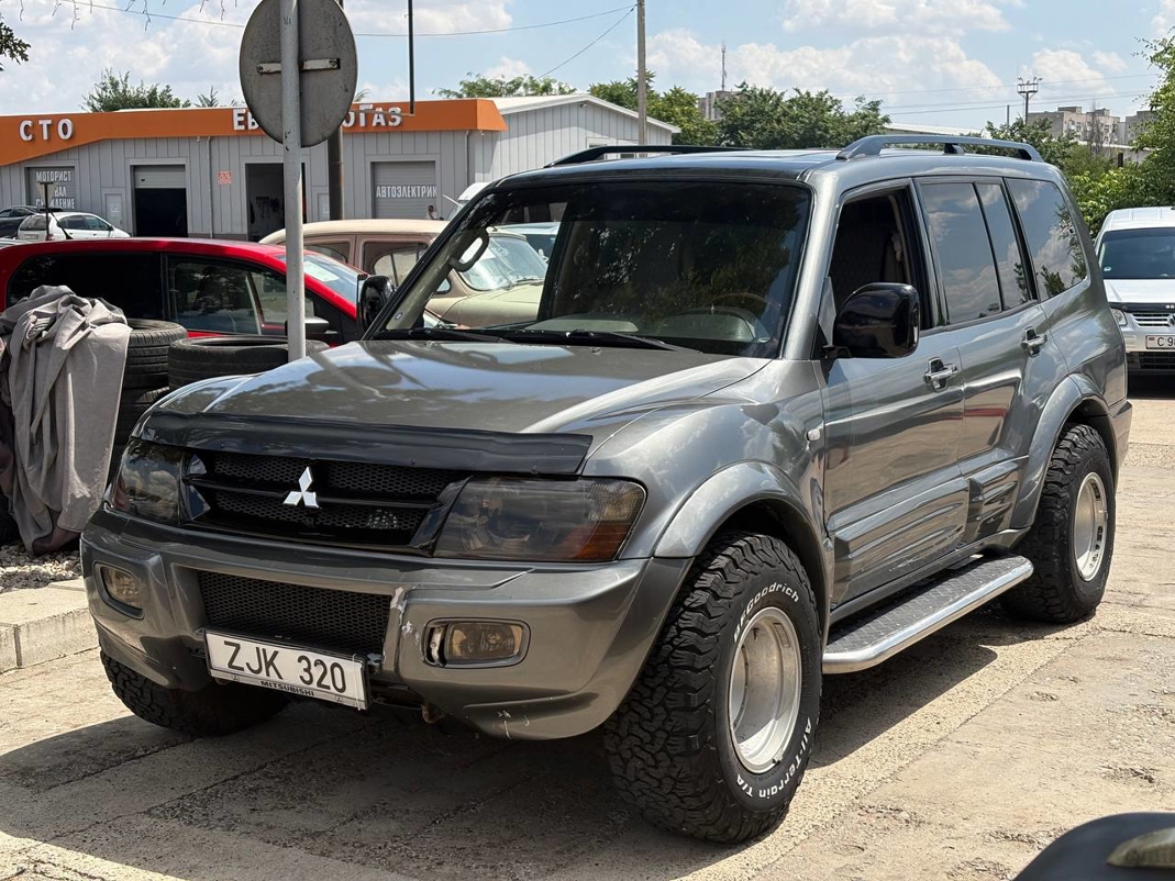 Mitsubishi Pajero