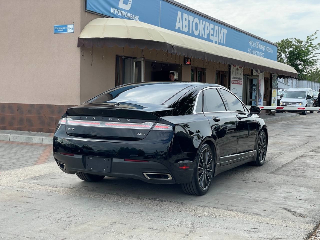 Lincoln MKZ