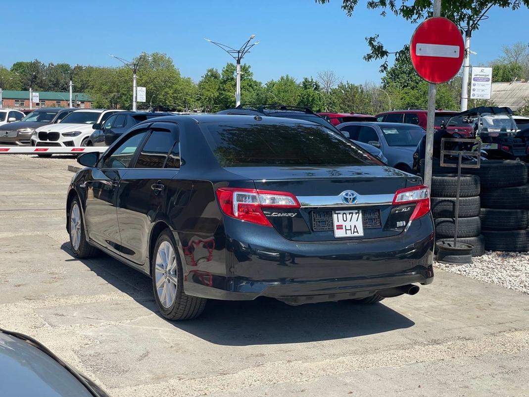 Toyota Camry 50 Hybrid