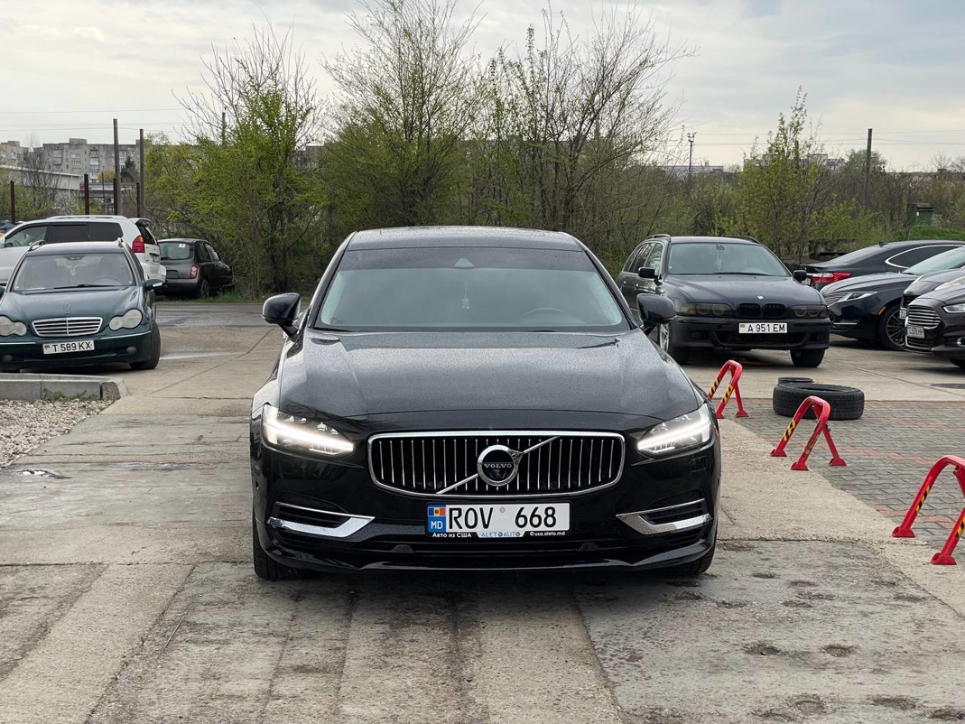 Volvo S90 T8 Plug-In-Hybrid