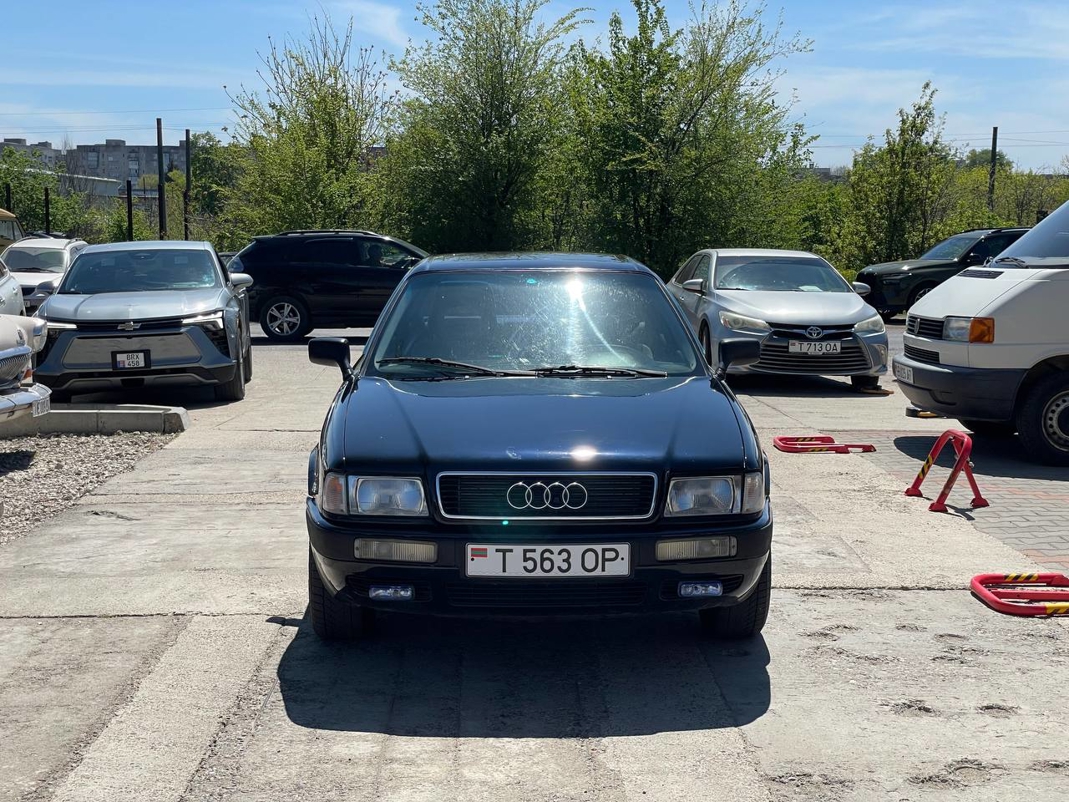Audi 80