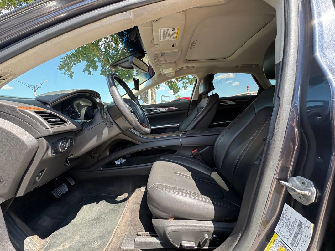 Lincoln MKZ