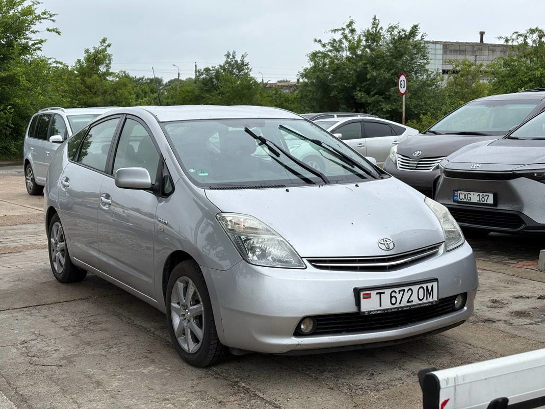 Toyota Prius 20 Hybrid