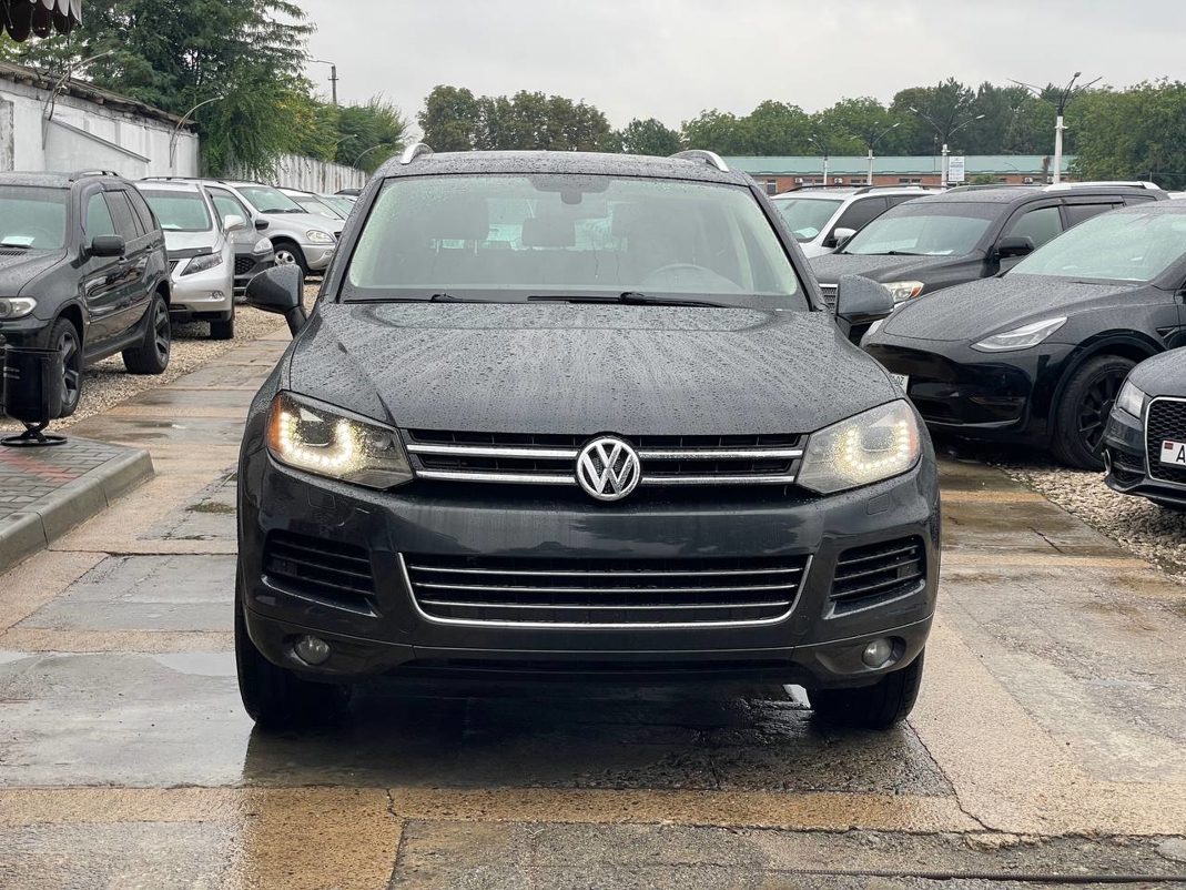 Volkswagen Touareg
