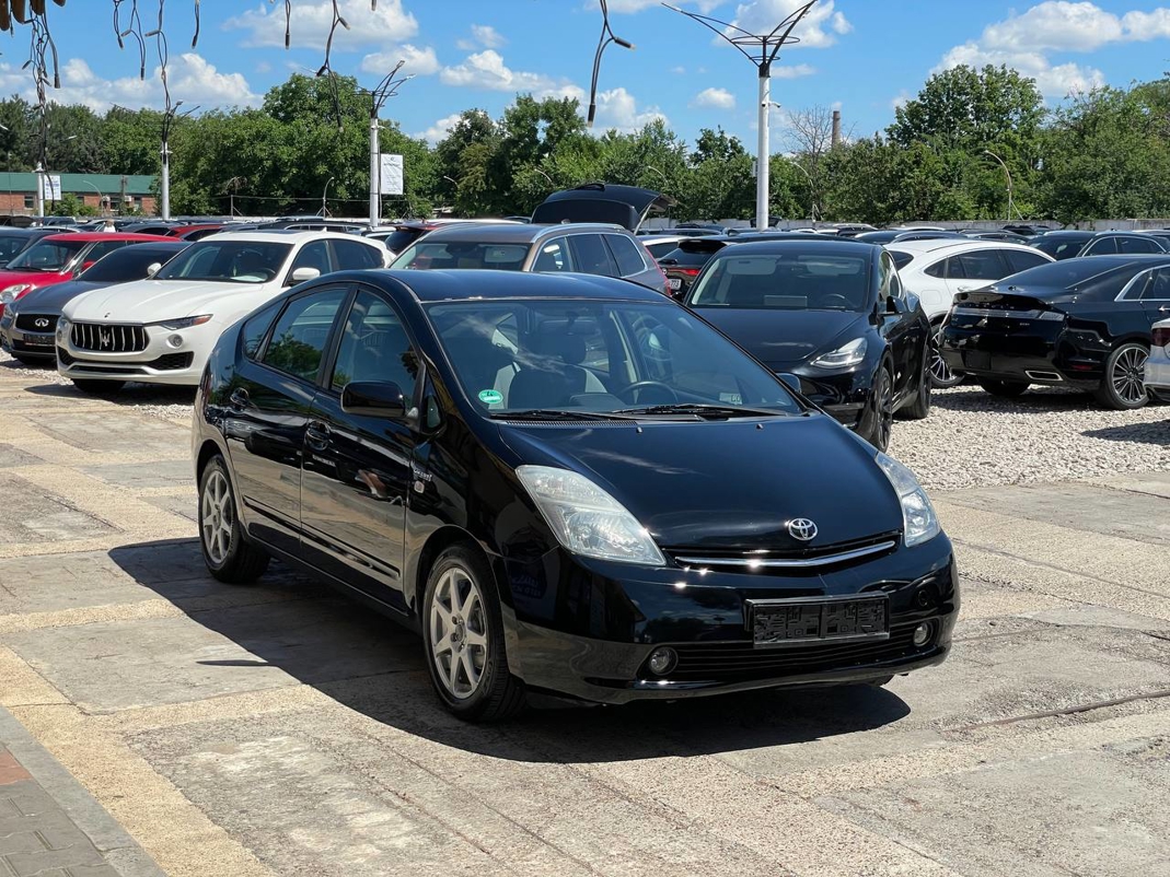Toyota Prius 20 Hybrid