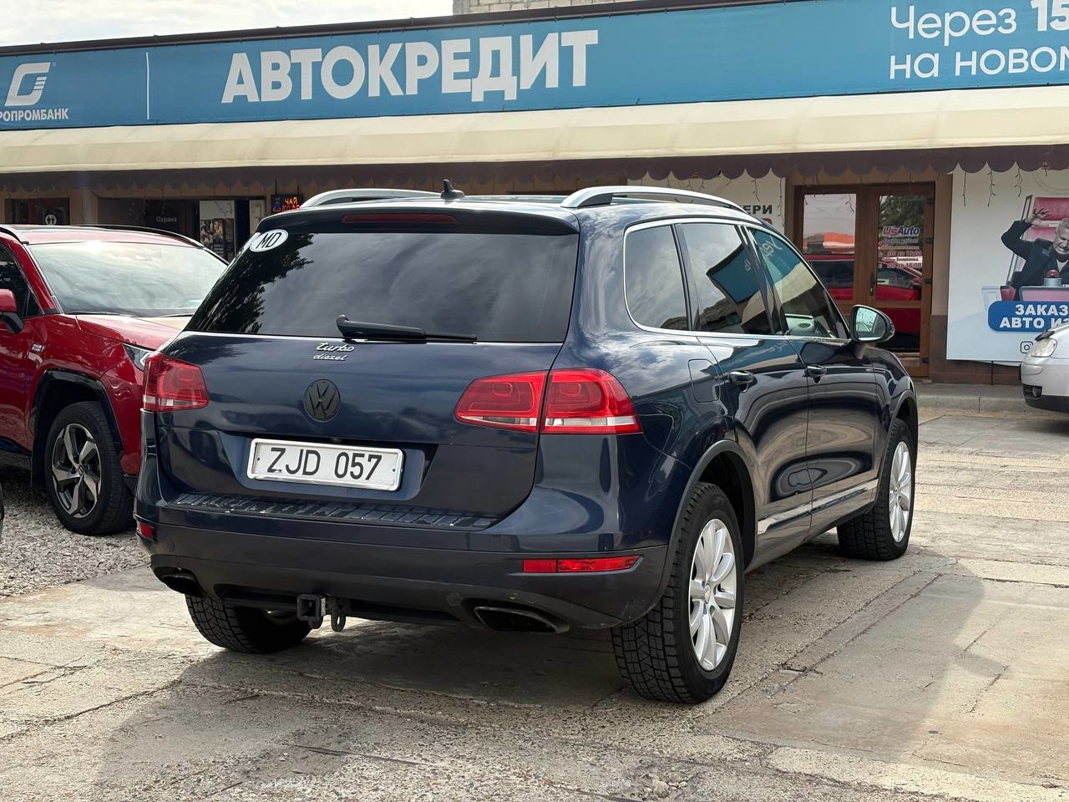 Volkswagen Touareg