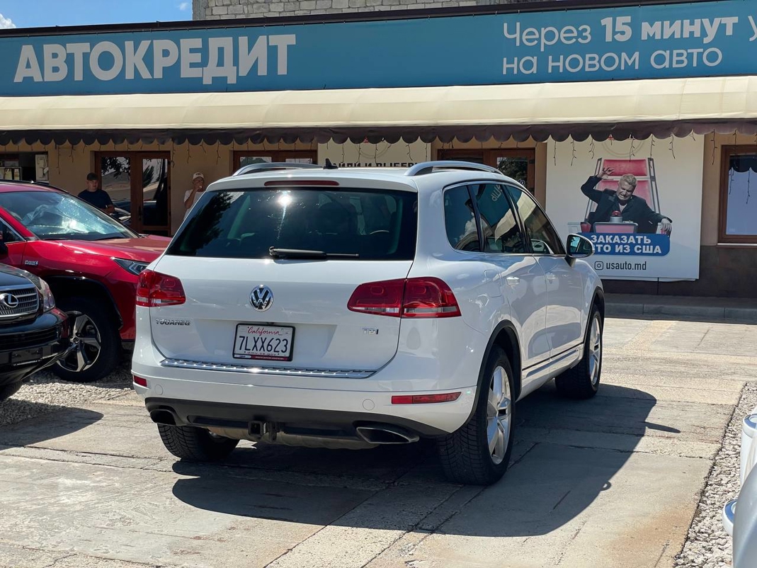 Volkswagen Touareg