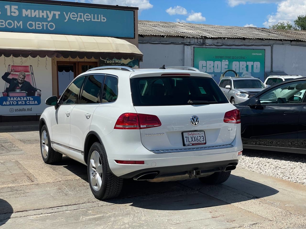 Volkswagen Touareg