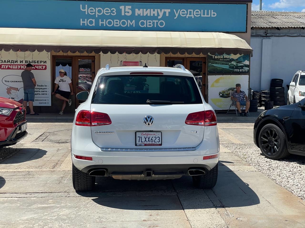 Volkswagen Touareg