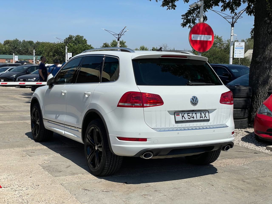 Volkswagen Touareg