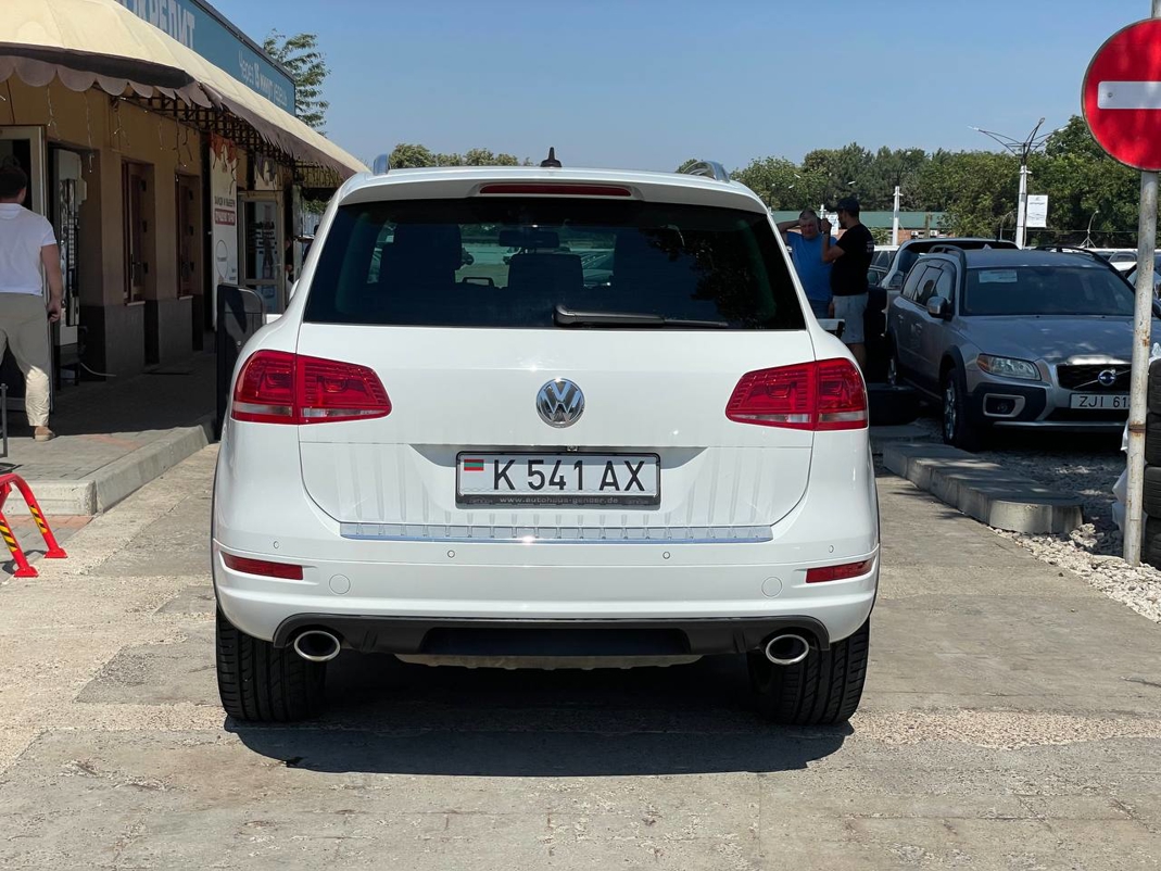 Volkswagen Touareg