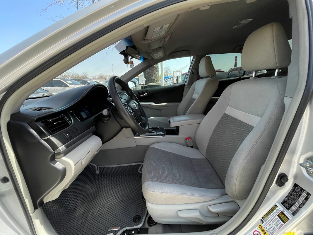 Toyota Camry 50 Hybrid