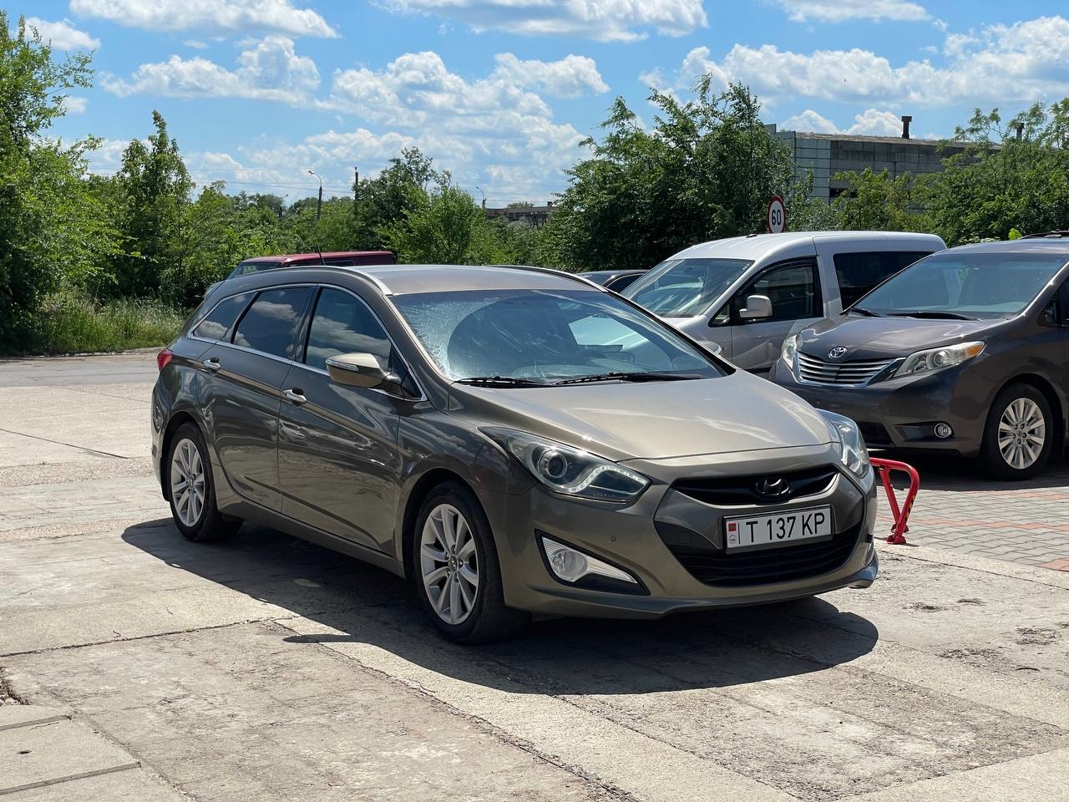 Hyundai I40