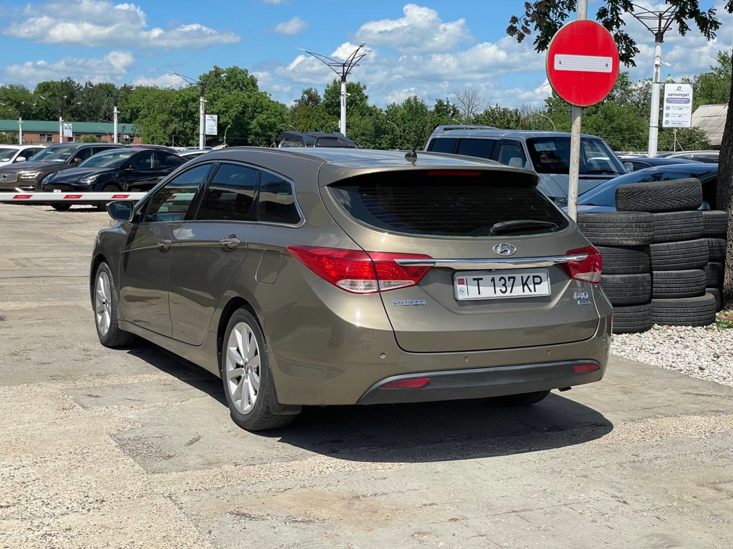 Hyundai I40
