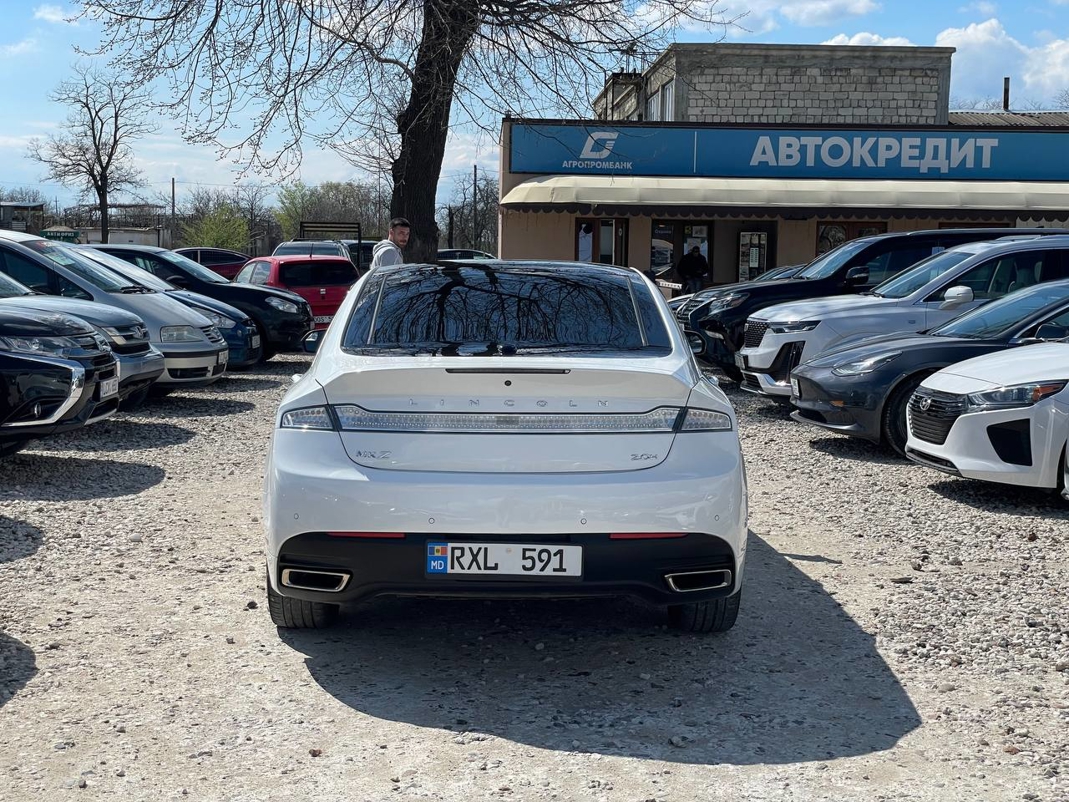 Lincoln MKZ