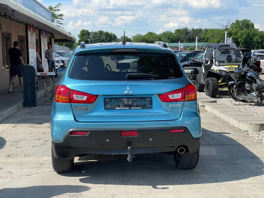 Mitsubishi ASX