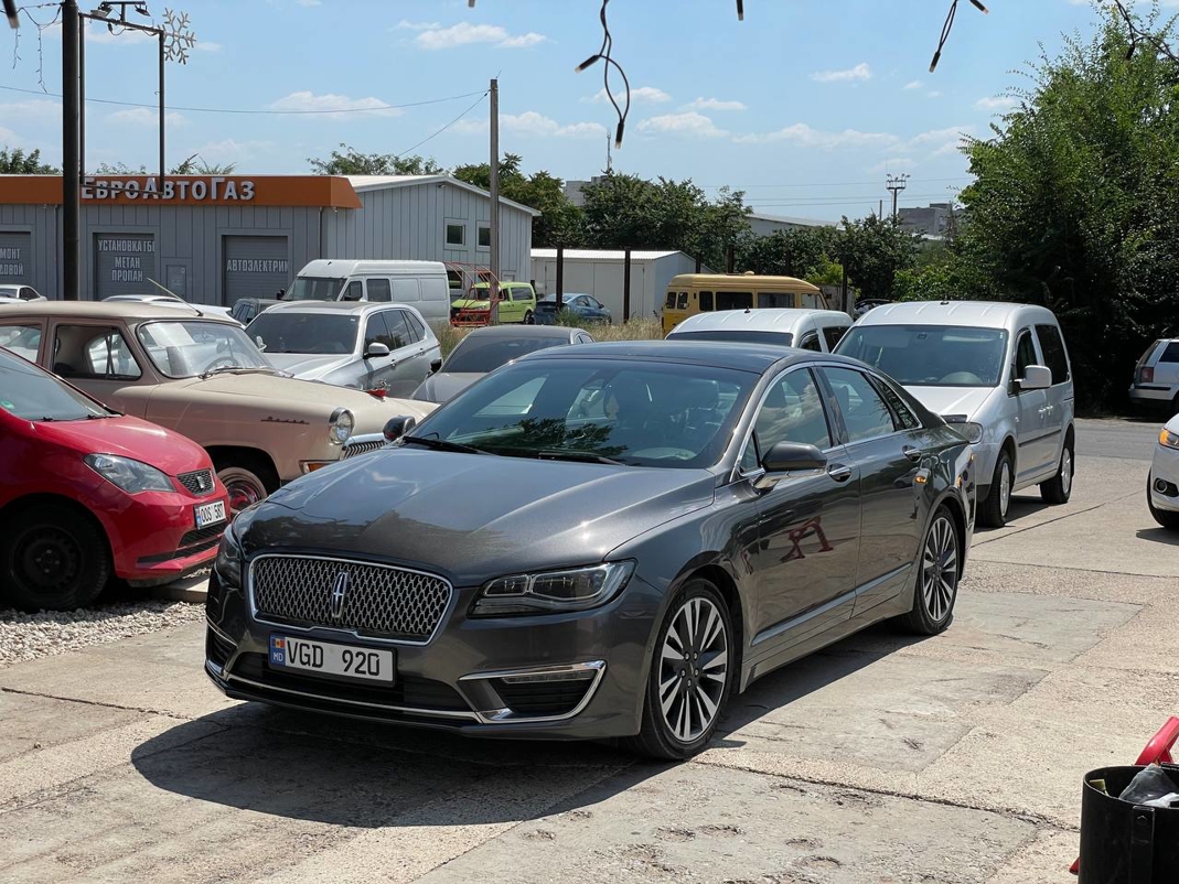 Lincoln MKZ