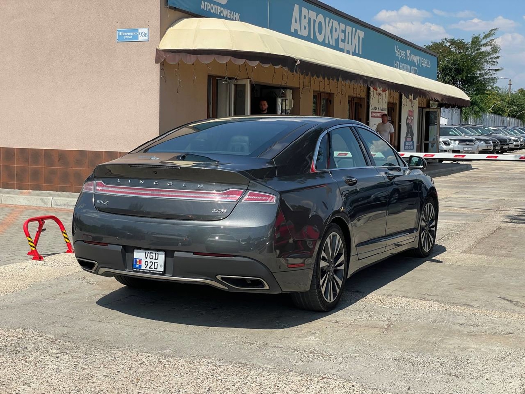 Lincoln MKZ