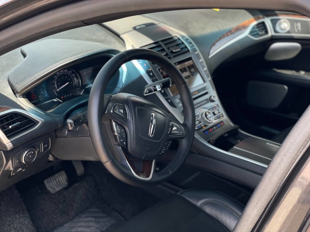 Lincoln MKZ