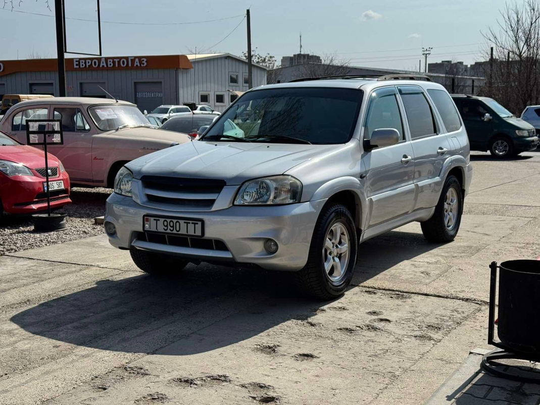 Mazda Tribute