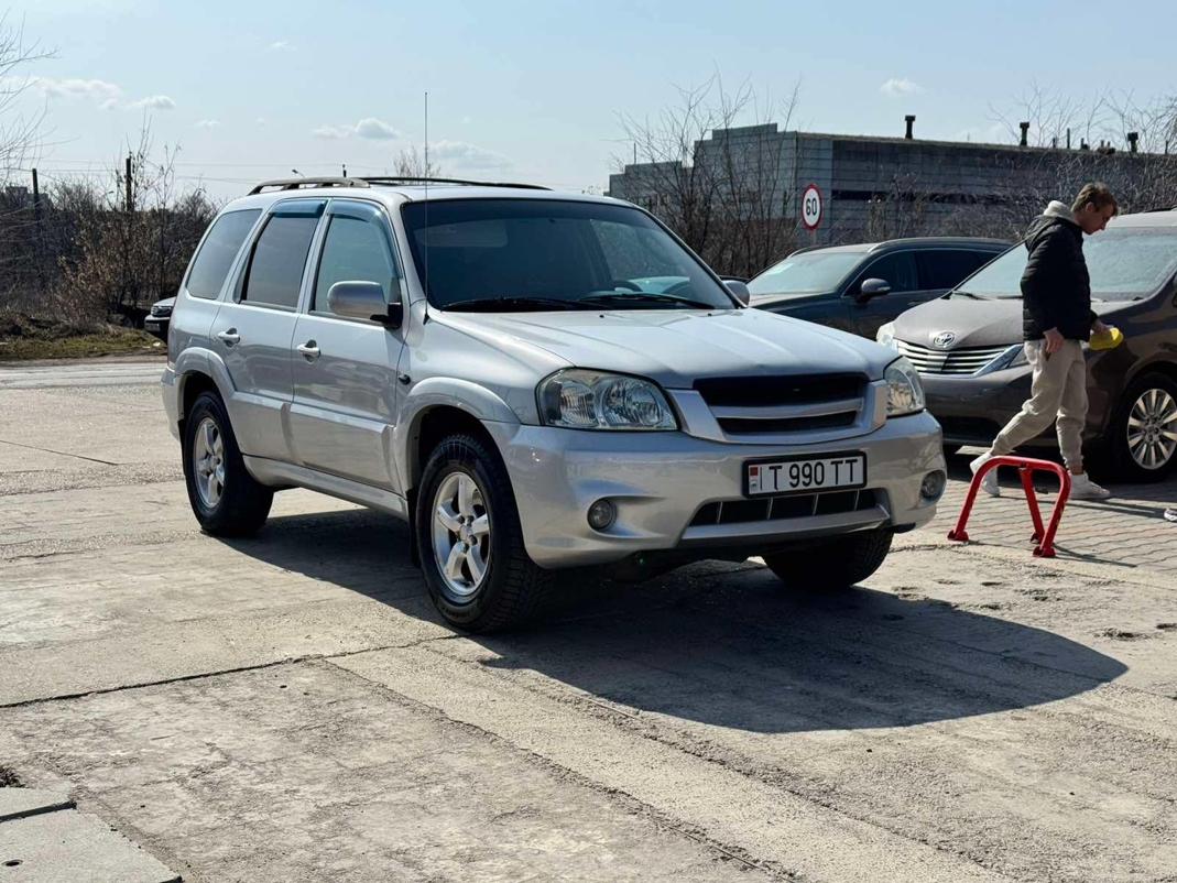 Mazda Tribute