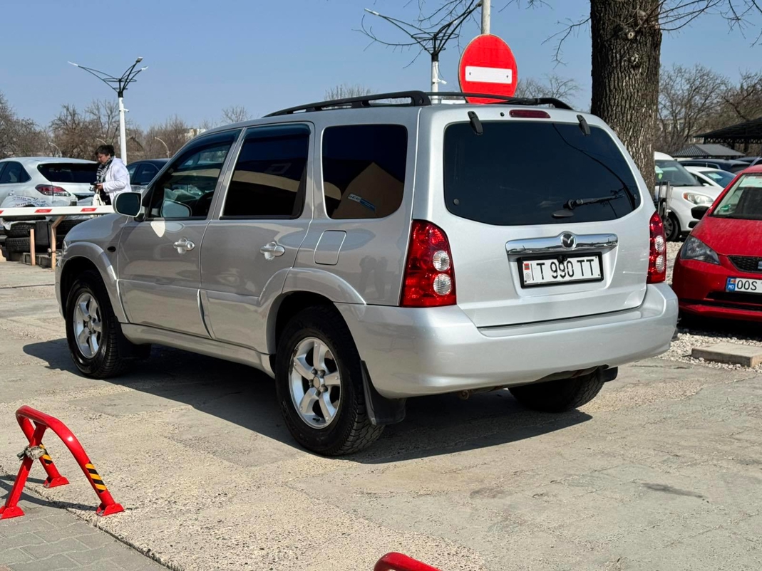 Mazda Tribute