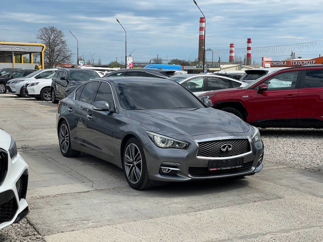 Infiniti Q50