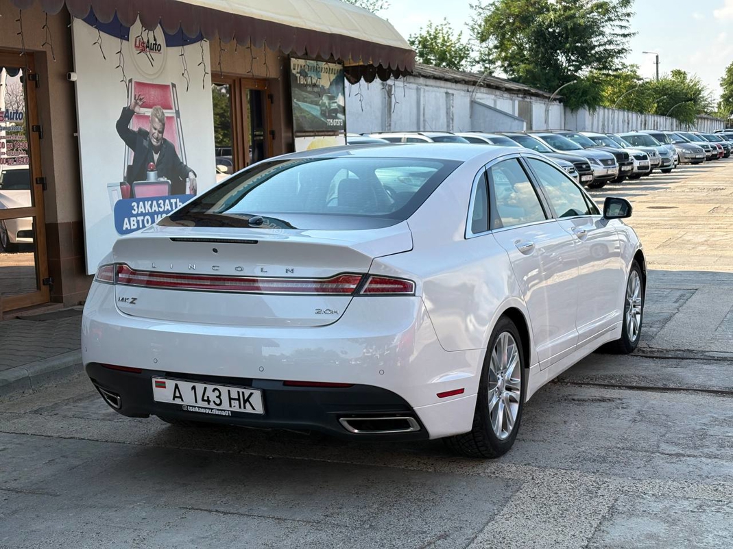 Lincoln MKZ