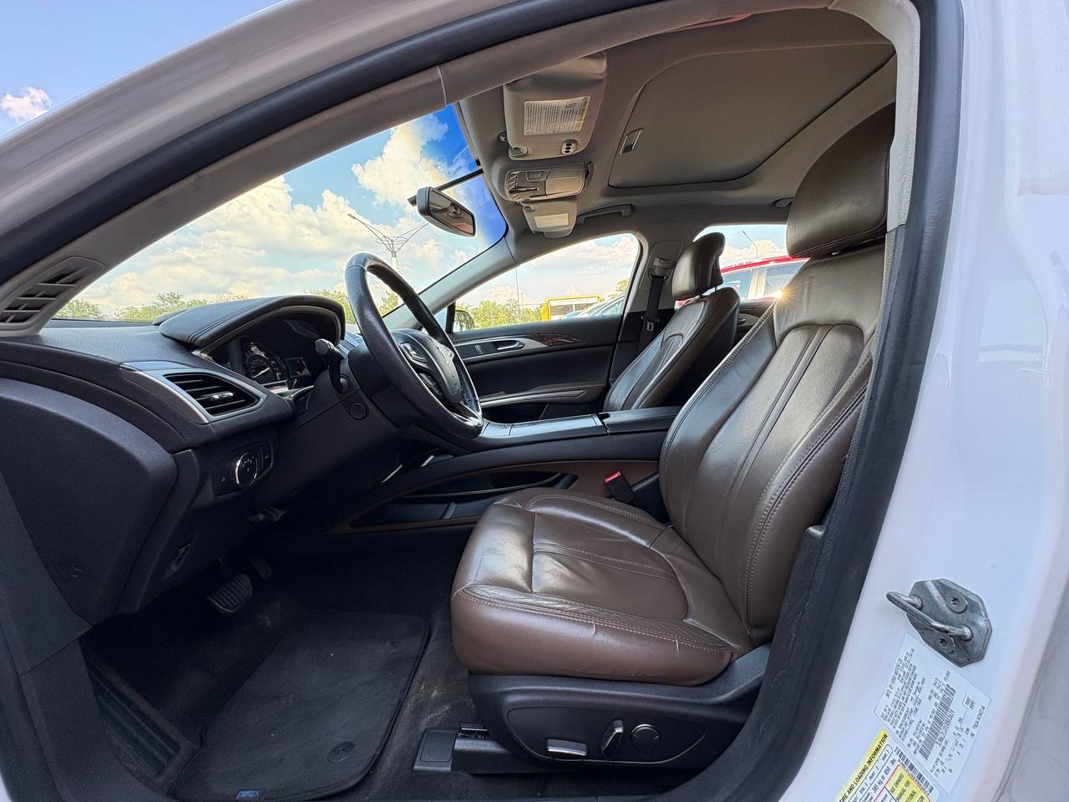 Lincoln MKZ