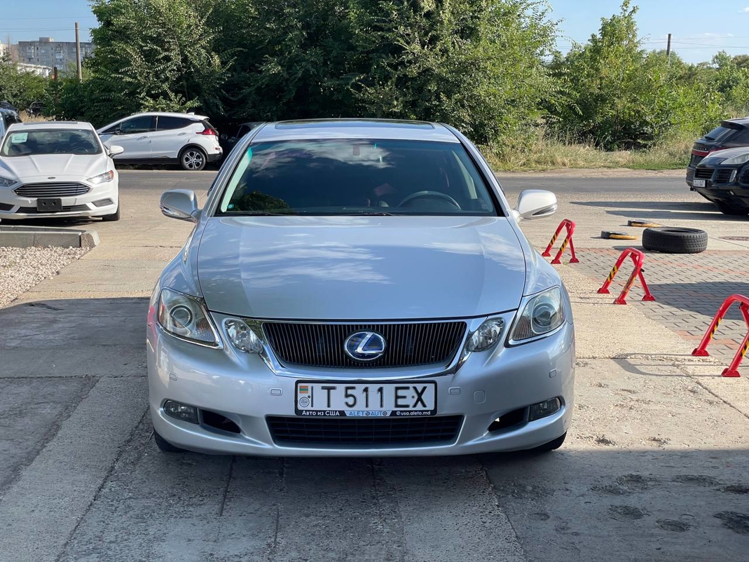 Lexus GS450h