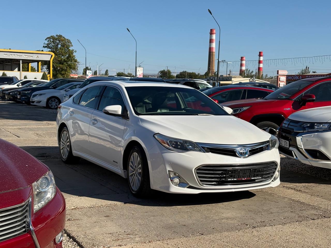 Toyota Avalon Hybrid
