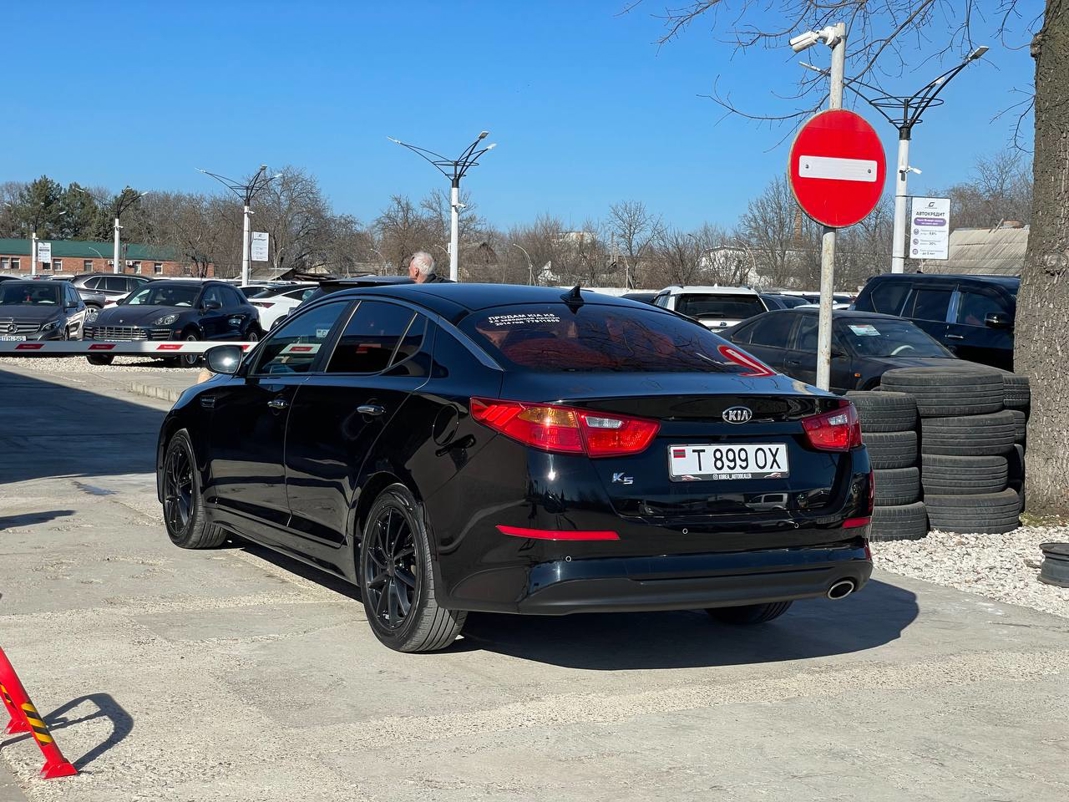 KIA K5
