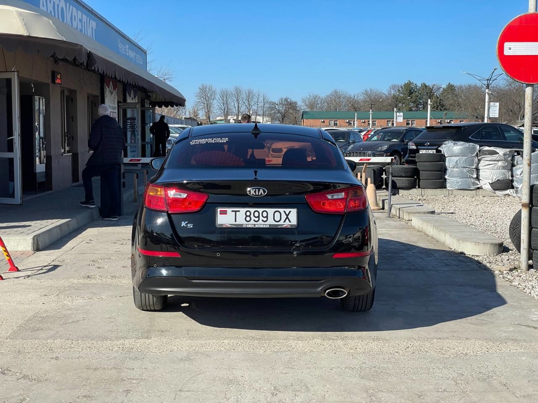 KIA K5